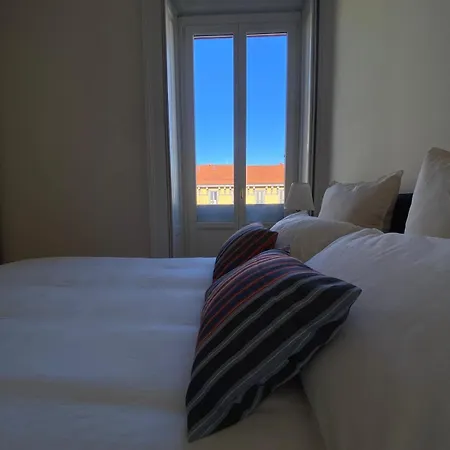 Lodovica Milano-metro M4-navigli-bocconi Apartment *